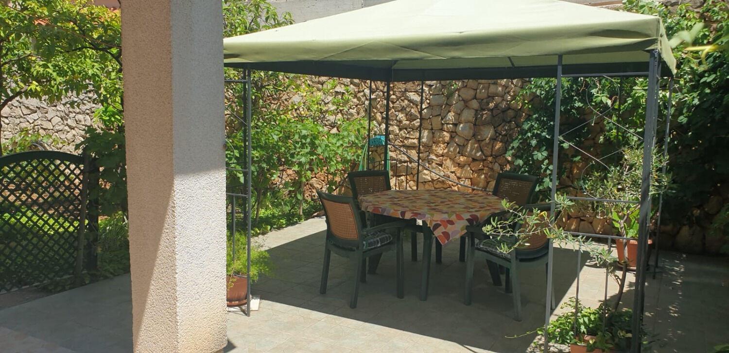 Apartments Biserka - 50 M From Beach Trogir Buitenkant foto